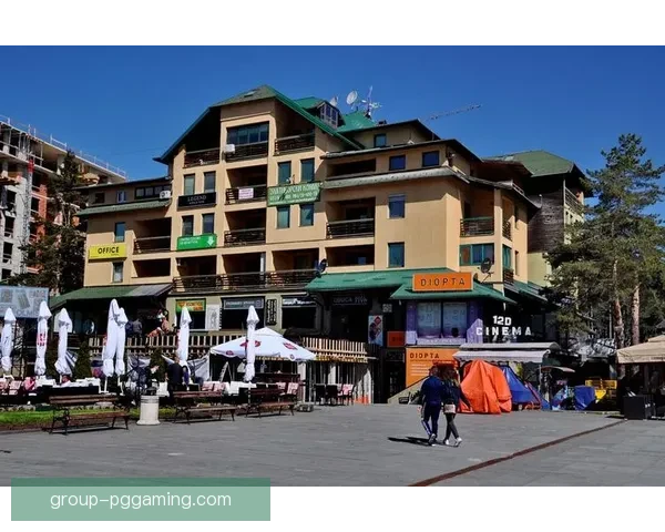 黑尔塞戈瓦茨在主场77比101不敌兹拉蒂博尔 遭遇失利 黑尔塞戈瓦茨在主场77比101不敌兹拉蒂博尔 遭遇失利